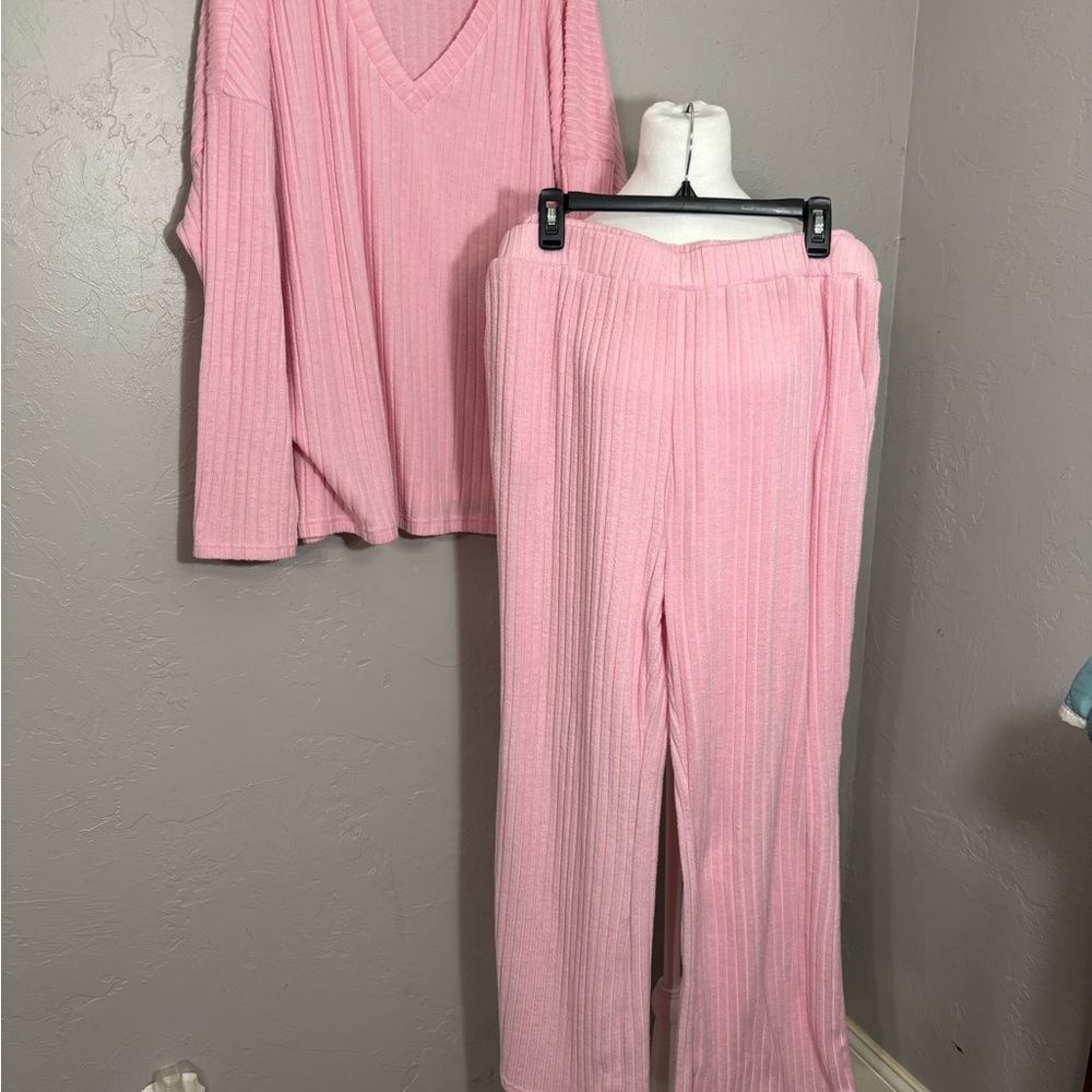 Chic Pink Women's Pantsuit